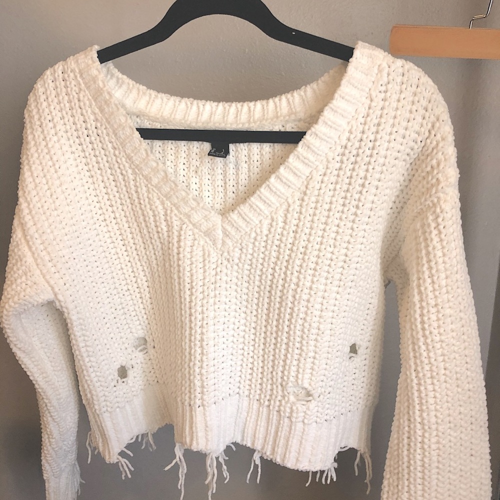 Cropped distressed sweater!